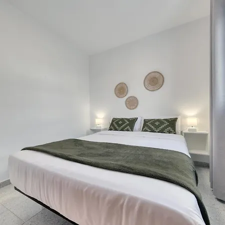 Apartment Casa Suso Y Casa Margarita- Orzola Coastal Retreat By Lvh