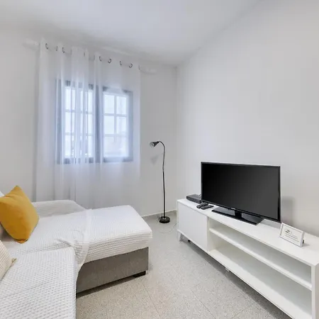 Casa Suso Y Casa Margarita- Orzola Coastal Retreat By Lvh *